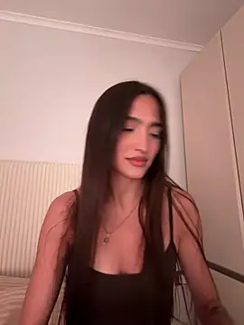 MilenaMilven online show from July 9, 2026, 6:40 pm