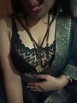 Soniya 444 online show from May 31, 2026, 6:09 pm