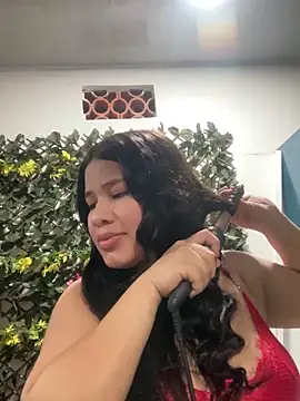 mia18 queen online show from January 5, 2025, 12:20 am