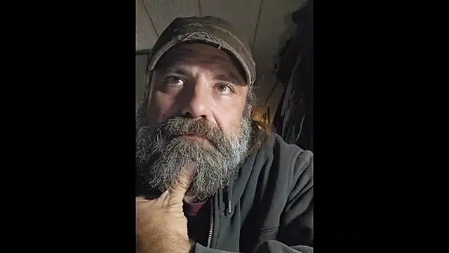 zaneporter46 online show from November 2, 2025, 10:15 pm