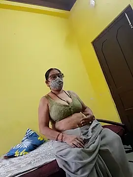 Snapshot of sivani_asha chatting on June 22, 2026, 6:10 am sivani asha online show from June 22, 2026, 6:10 am