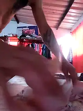 Snapshot of crazysex095 chatting on December 4, 2025, 9:36 pm crazysex095 online show from December 4, 2025, 9:36 pm