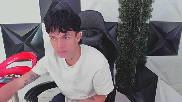 andy dan18 online show from September 19, 2025, 6:01 pm