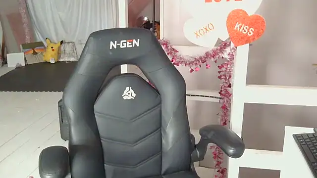 Snapshot of jaslenelovely chatting on February 9, 2025, 1:35 pm jaslenelovely online show from February 9, 2025, 1:35 pm
