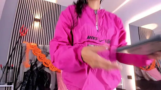 GysellHanson online show from October 30, 2025, 11:08 am