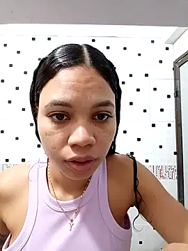 GysellHanson online show from April 12, 2026, 9:45 am