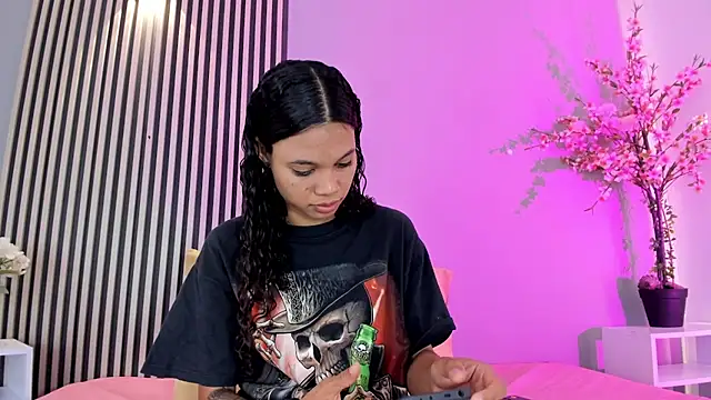 Snapshot of GysellHanson chatting on February 7, 2026, 11:40 am GysellHanson online show from February 7, 2026, 11:40 am