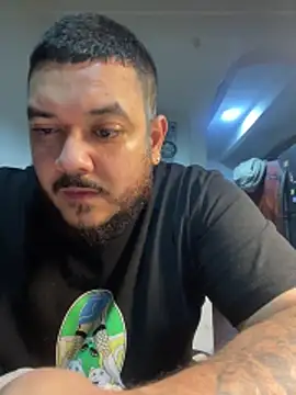 El Titan1998 online show from April 24, 2026, 12:01 am