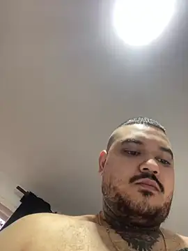 Snapshot of El_Titan1998 chatting on March 17, 2025, 12:25 pm El Titan1998 online show from March 17, 2025, 12:25 pm