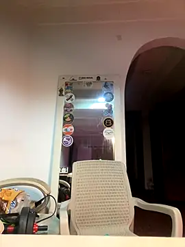 Snapshot of El_Titan1998 chatting on November 1, 2025, 11:09 pm El Titan1998 online show from November 1, 2025, 11:09 pm