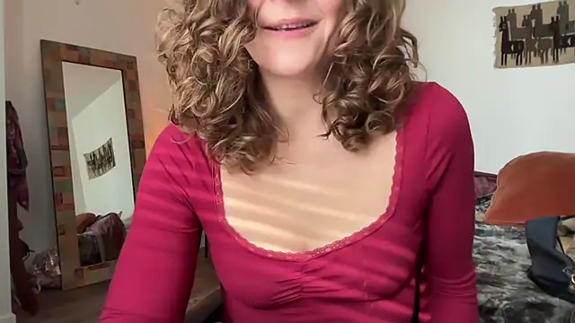 Snapshot of leahsparkles chatting on November 27, 2025, 3:56 pm leahsparkles online show from November 27, 2025, 3:56 pm