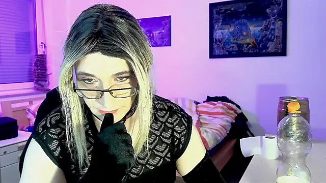 DYasmin69 online show from March 11, 2025, 5:35 pm