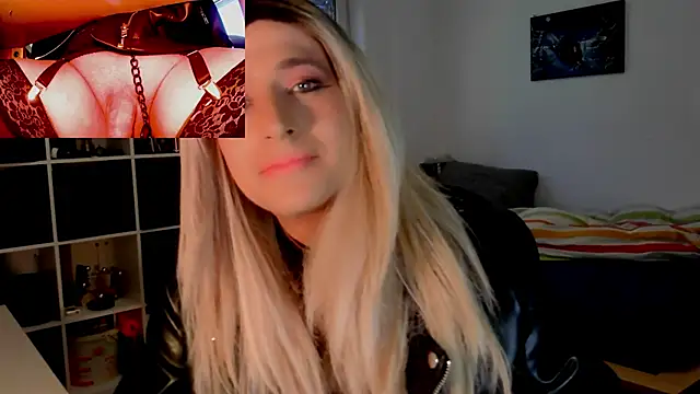 DYasmin69 online show from March 21, 2025, 10:28 am