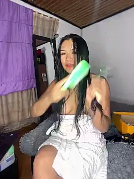 Snapshot of Charlotemonroe chatting on February 17, 2025, 5:36 am Charlotemonroe online show from February 17, 2025, 5:36 am