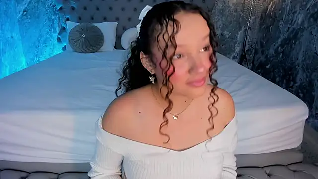 Snapshot of LucyLovelyy chatting on March 15, 2025, 3:06 pm LucyLovelyy online show from March 15, 2025, 3:06 pm