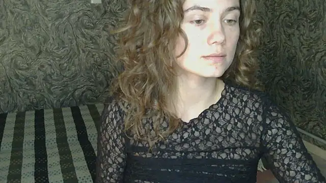 Snapshot of CurlyNed chatting on February 5, 2025, 1:54 pm CurlyNed online show from February 5, 2025, 1:54 pm