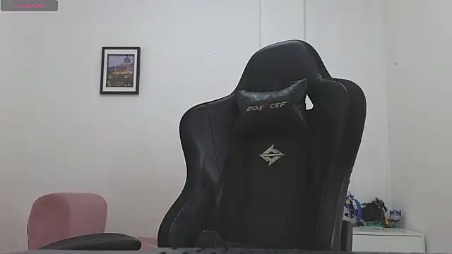 Massimoo 07 online show from January 17, 2026, 7:17 pm