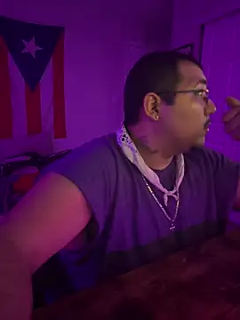 cloudy couple444 online show from February 19, 2025, 6:11 am