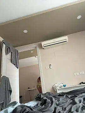 AndreaMood online show from February 13, 2026, 2:44 am