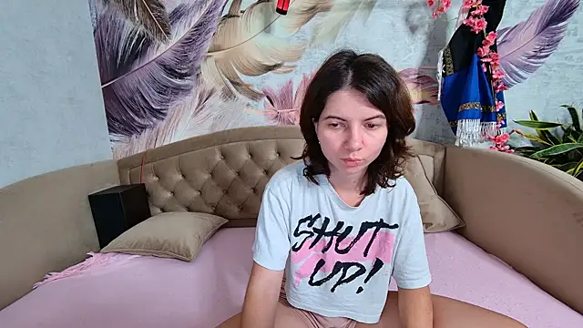 Snapshot of Anoraa chatting on October 6, 2025, 12:45 am Anoraa online show from October 6, 2025, 12:45 am