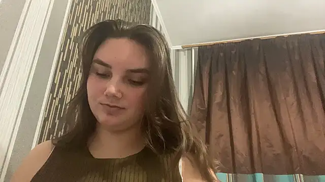 Snapshot of Dreamyblushfairy chatting on January 1, 2025, 5:11 pm Dreamyblushfairy online show from January 1, 2025, 5:11 pm