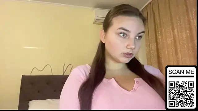 Snapshot of Dreamyblushfairy chatting on October 2, 2025, 2:09 pm Dreamyblushfairy online show from October 2, 2025, 2:09 pm