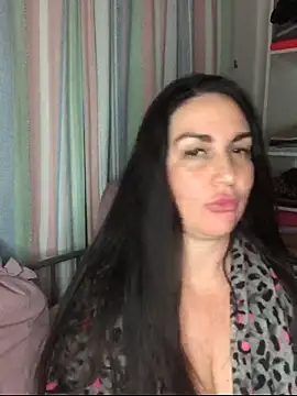 BELLAMORGANE1 online show from April 3, 2026, 12:39 am