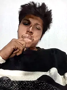 sexy boy 26 online show from February 6, 2026, 8:27 pm