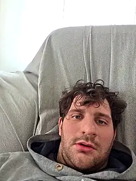 michemichemiche8 online show from February 9, 2026, 12:58 pm