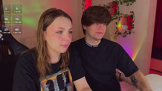 RobertAndLinela online show from March 28, 2026, 2:23 am