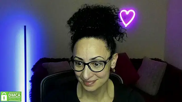 Arianasweety23 online show from March 15, 2025, 6:32 pm