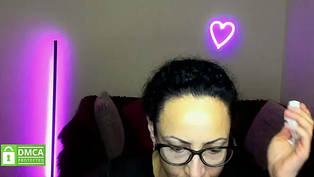 Arianasweety23 online show from September 28, 2025, 5:31 pm