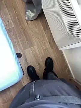 rominoucoquin online show from March 4, 2025, 3:15 pm