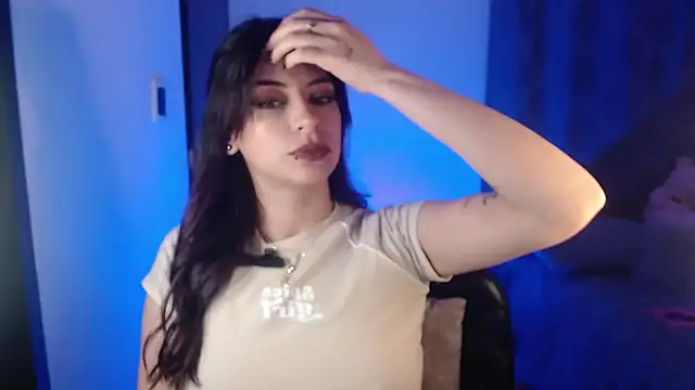 Snapshot of nala-saphir chatting on November 27, 2025, 5:52 am nala-saphir online show from November 27, 2025, 5:52 am