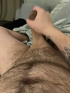 22TT2295 online show from February 15, 2026, 1:39 am