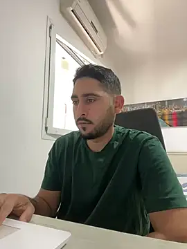 luffykingofpirets online show from February 4, 2025, 8:13 am