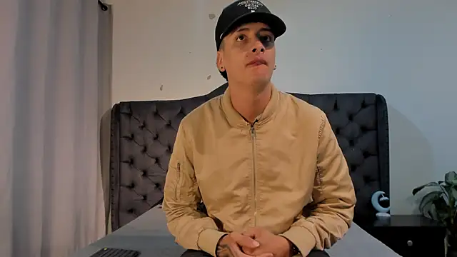 two milkyway online show from January 7, 2026, 12:43 pm