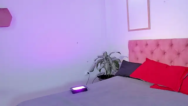 two milkyway online show from January 15, 2026, 12:19 pm