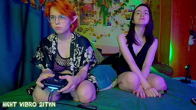 TrickyKitsune online show from November 23, 2025, 2:16 pm