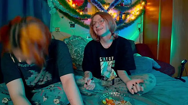 Snapshot of TrickyKitsune chatting on January 5, 2026, 5:27 pm TrickyKitsune online show from January 5, 2026, 5:27 pm