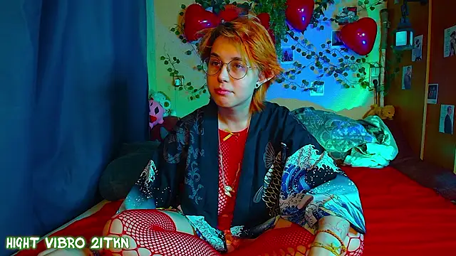 Snapshot of TrickyKitsune chatting on February 16, 2026, 5:00 pm TrickyKitsune online show from February 16, 2026, 5:00 pm