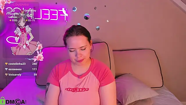 EricaElliott online show from October 30, 2025, 9:22 pm