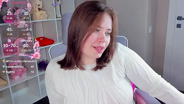 Snapshot of EricaElliott chatting on April 29, 2026, 5:30 pm EricaElliott online show from April 29, 2026, 5:30 pm