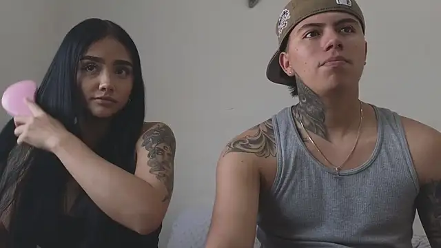 Thiago x Sahara online show from November 21, 2025, 1:32 pm