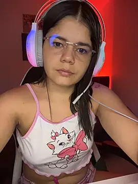 Snapshot of pretty_angela1 chatting on February 28, 2026, 10:04 am pretty angela1 online show from February 28, 2026, 10:04 am