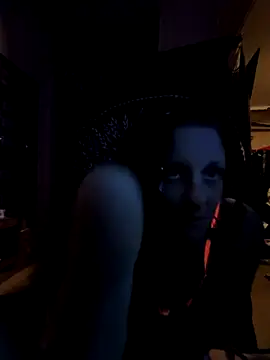 Snapshot of Eden_Darkskye chatting on November 23, 2025, 3:38 am Eden Darkskye online show from November 23, 2025, 3:38 am