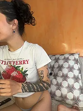 indira k online show from November 30, 2025, 8:42 pm