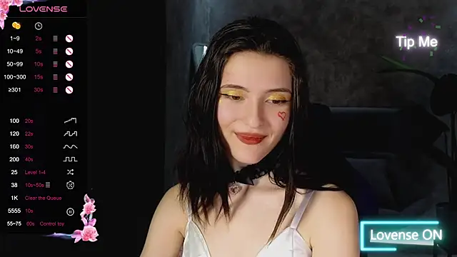 Snapshot of niki_cutes chatting on February 14, 2025, 12:19 am niki cutes online show from February 14, 2025, 12:19 am