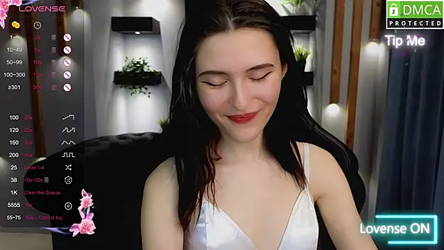 Snapshot of niki_cutes chatting on February 11, 2025, 11:09 am niki cutes online show from February 11, 2025, 11:09 am