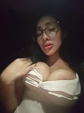 Snapshot of Isabellitasexi38 chatting on February 10, 2026, 3:38 am Isabellitasexi38 online show from February 10, 2026, 3:38 am